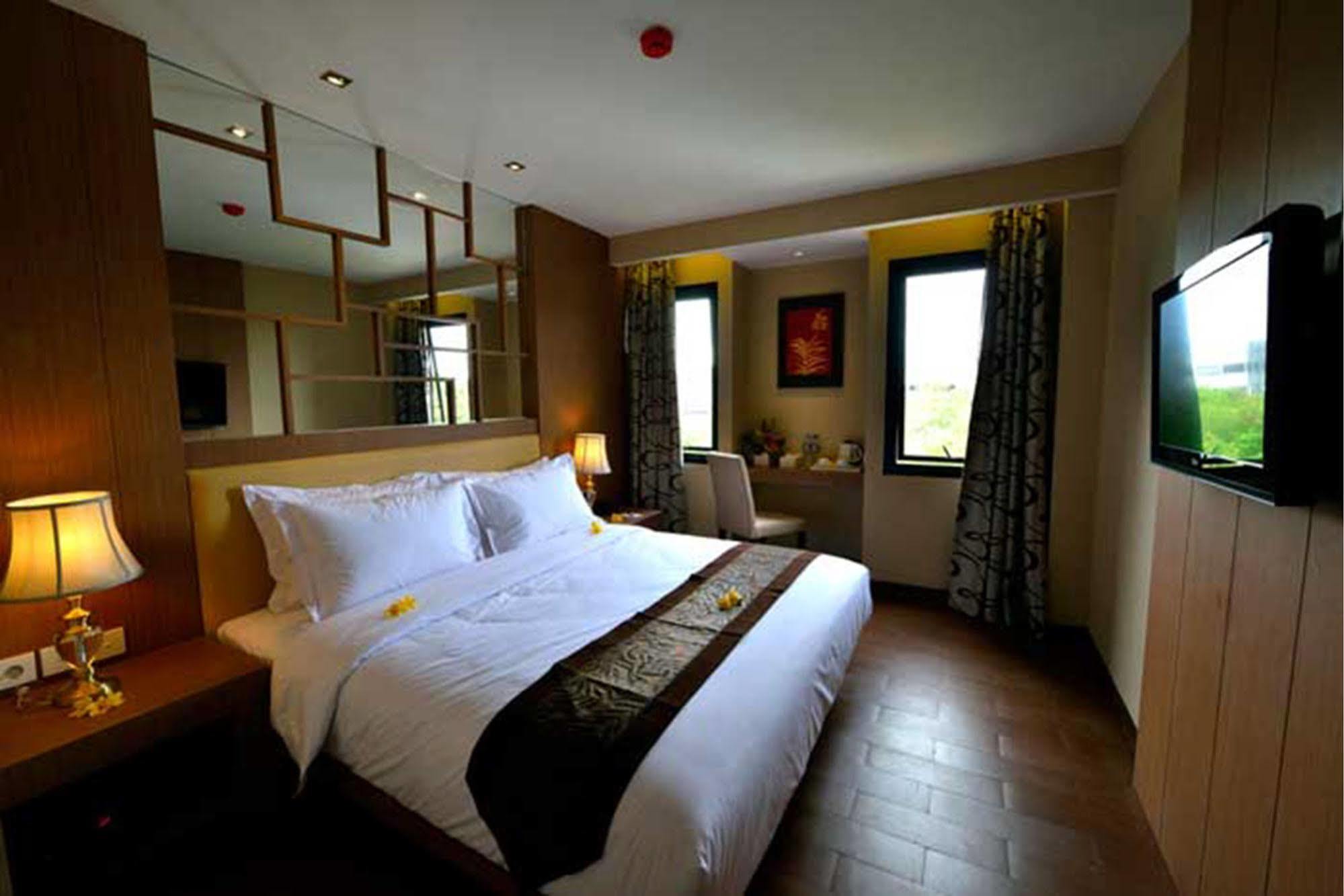 Serela Kuta By Kagum Hotels Экстерьер фото